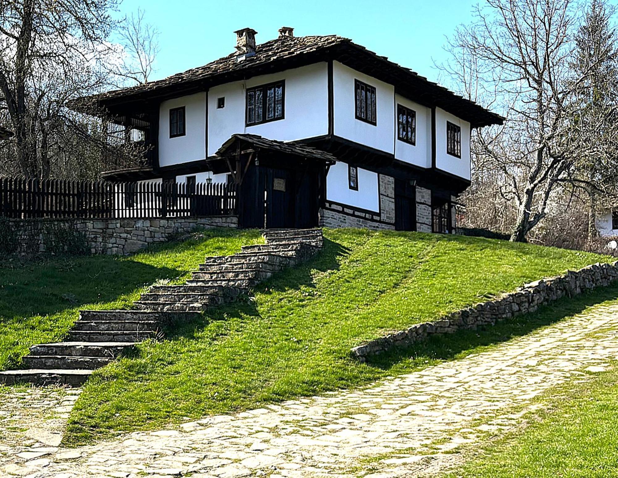 Къща За Гости Иван Карадимитров Bozhentsi Dış mekan fotoğraf